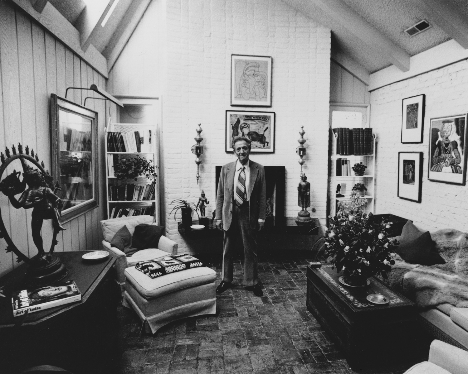 Norton Simon in his Malibu home, 1972